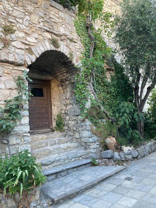 Les Matelles : Charmant Logement En Pierres Dış mekan fotoğraf